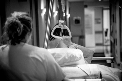 clinique-la-colline-photo-exposition-infirmière-1