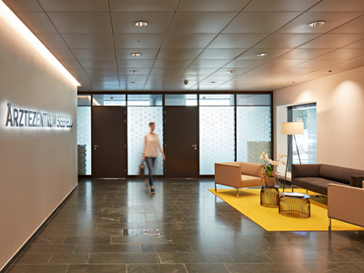 Ärztezentrum Seefeld Zürich Eingang