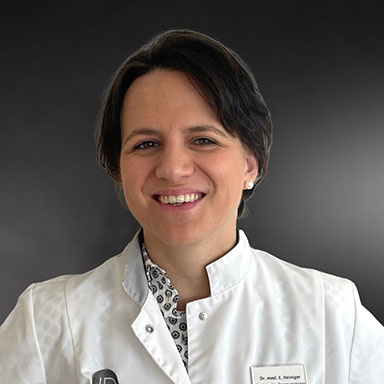 Dr. med. Esther Heiniger