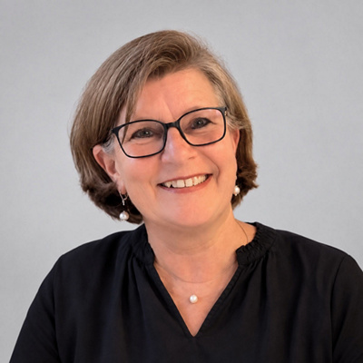 Portrait von Vera Sobieralski - Leitung Performance Management der Klinik Hirslanden in Zürich