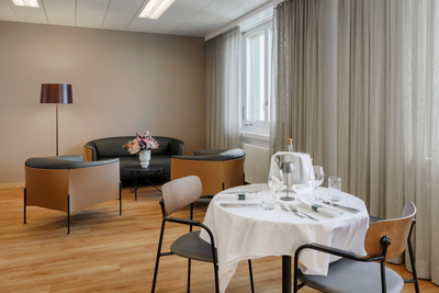hirslanden-bern-salem-spital-geburtenabteilung-aufenthaltsraum-dinner