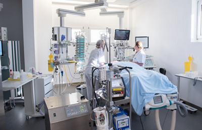 Moderne technische Ausstattung auf der Intensivstation Aarau