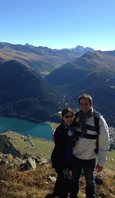 PD Dr. med. Thomas Suter beim Wandern mit seiner Frau