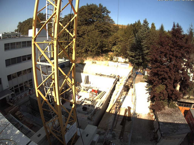 Webcam mit Blick auf den Neubau der Klinik Birshof