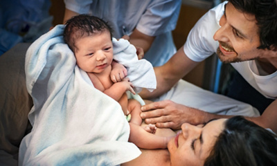 klinik-stephanshorn-baby-kampagne-eltern-baby