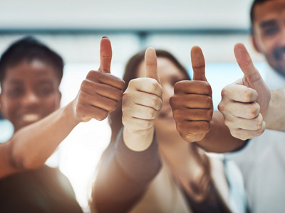 mhr-bravo-thumbs-up-square