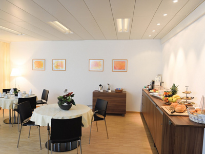 Geburtenabteilung Frühstücksraum