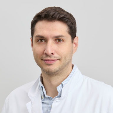 Dr. med. univ. Attila Sarkadi