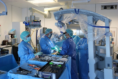 wirbelsaeule_galerie_op-tisch_mikroskop